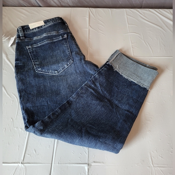 NEW Maurice Women  Jean's Size 4 (28x24) - Picture 1 of 4
